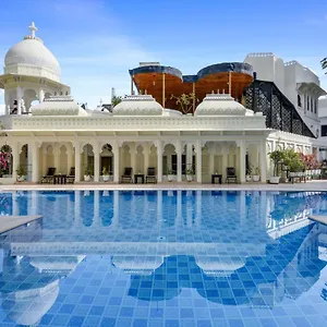 Hotel Swaroop - Facing Boutique